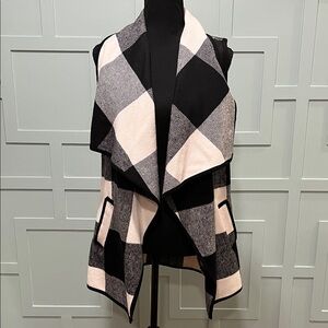 Black and White Checkered Cardi-Vest